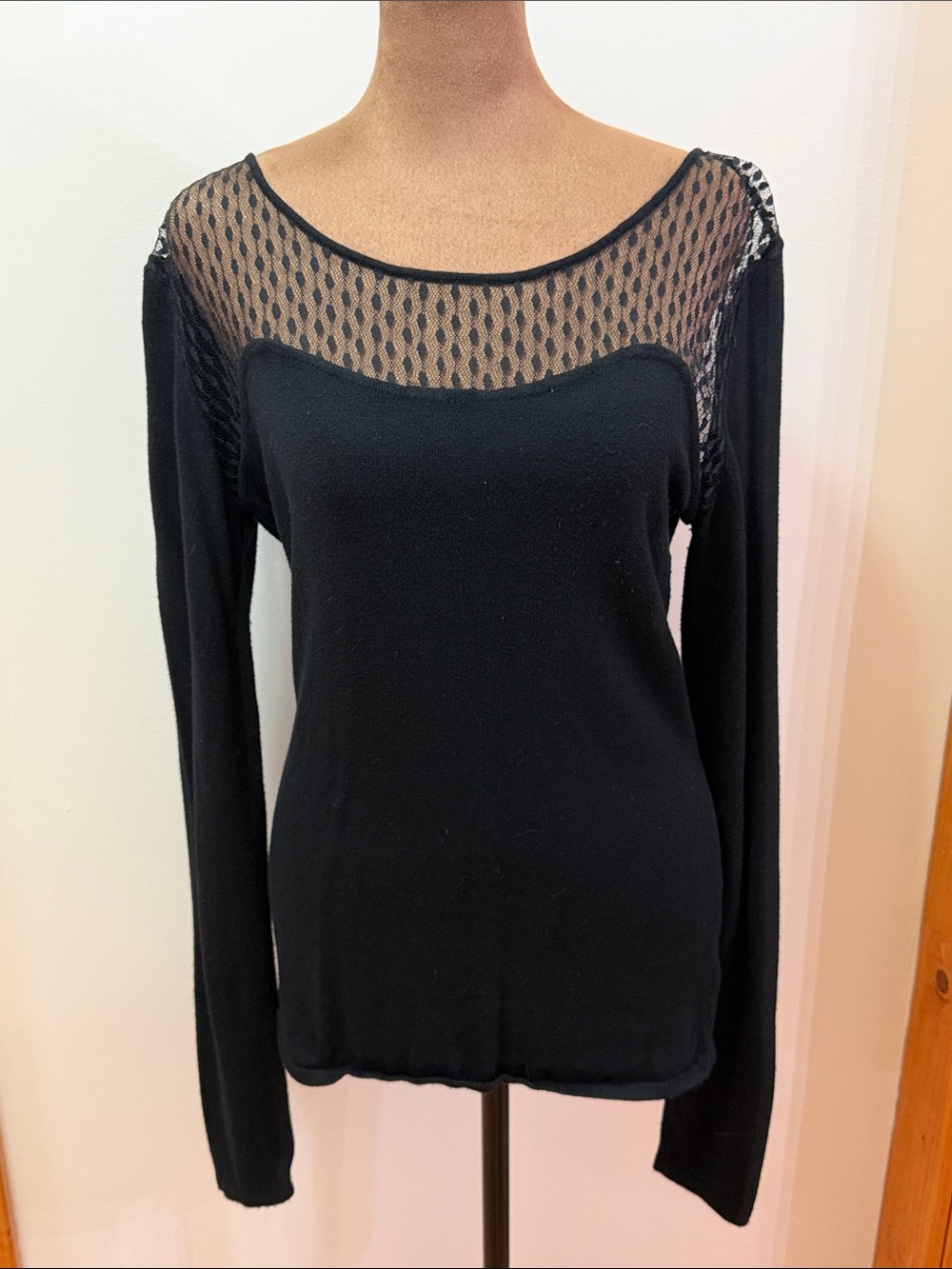 Boston Proper Black Sheer Lace Yoke Long-Sleeve Women's Top Medium